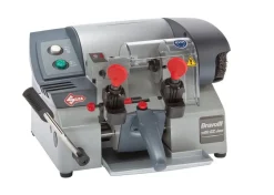 Bravo III with EZ-Jaw&reg; Key Cutting Machine