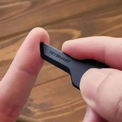SafeBlade Finger-Friendly Keychain Box Cutter