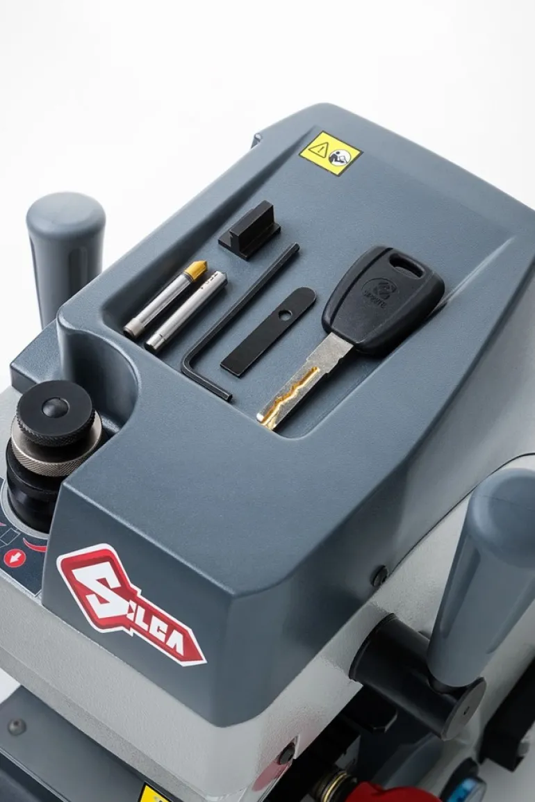 Swift Plus Key Cutting Machine