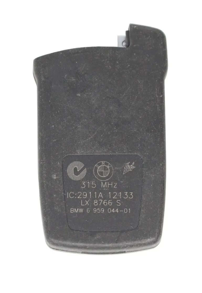 Unrefurbished OEM BMW 6 941 449 Key Fob 4 Button - Grade A