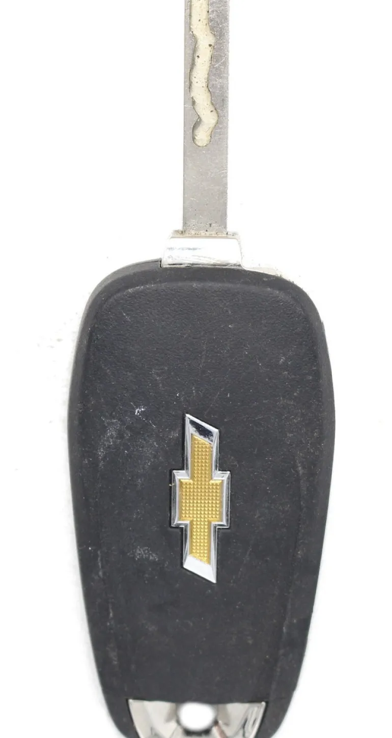 Unrefurbished OEM Chevrolet 13522780 LXP-T003 3 Button Key Fob - Grade A