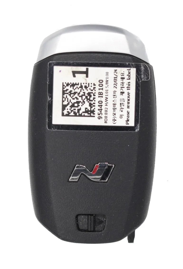 Unrefurbished OEM Hyundai 95440-IB100 NYOMBEC4FOB2004 4 Button Key Fob - Grade A