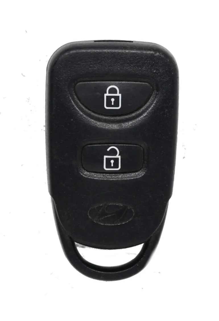 Unrefurbished OEM Hyundai OSLOKA-850T 3 Button Key Fob - Grade C
